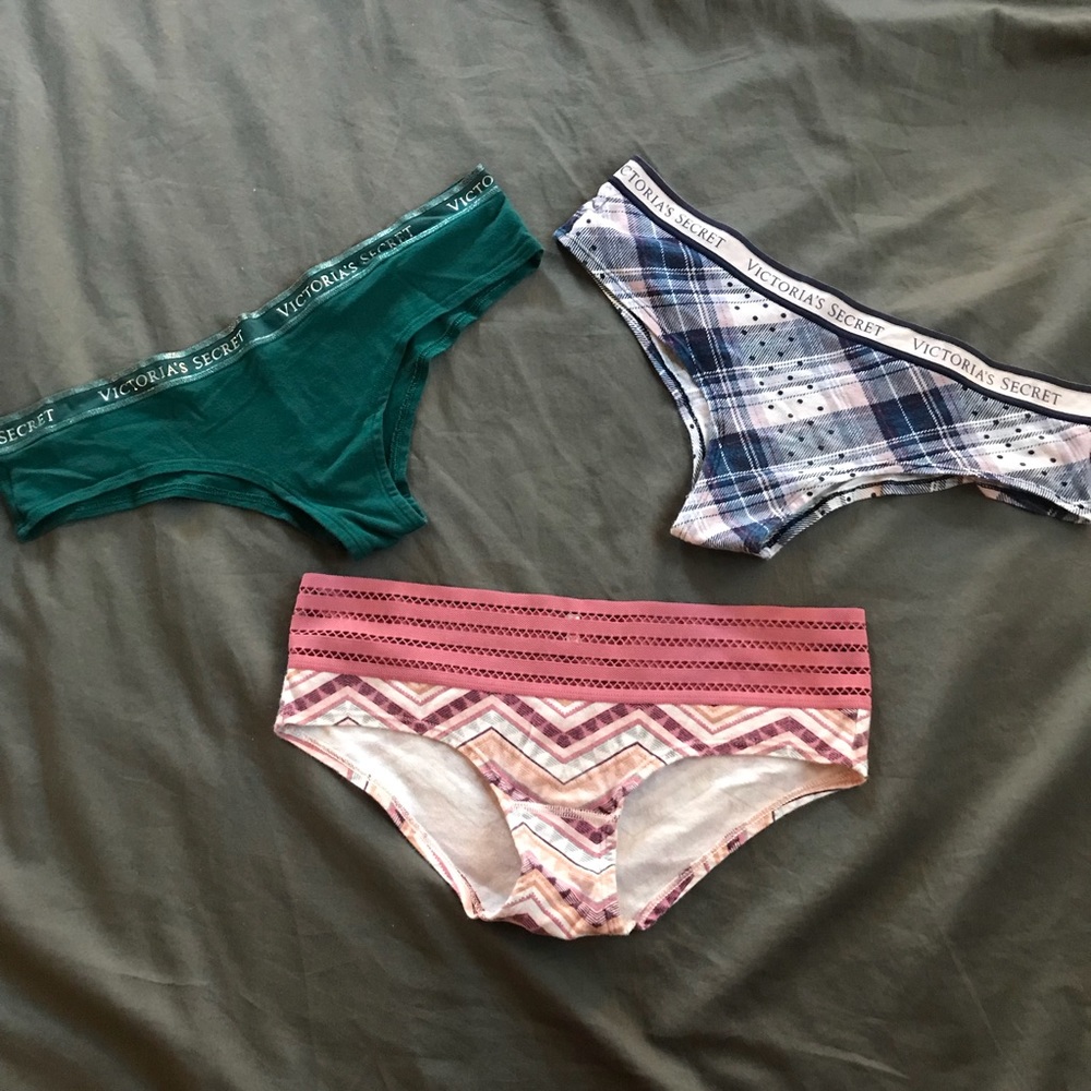 ❗️SALE❗️VS - 3 Cheeky Undies
